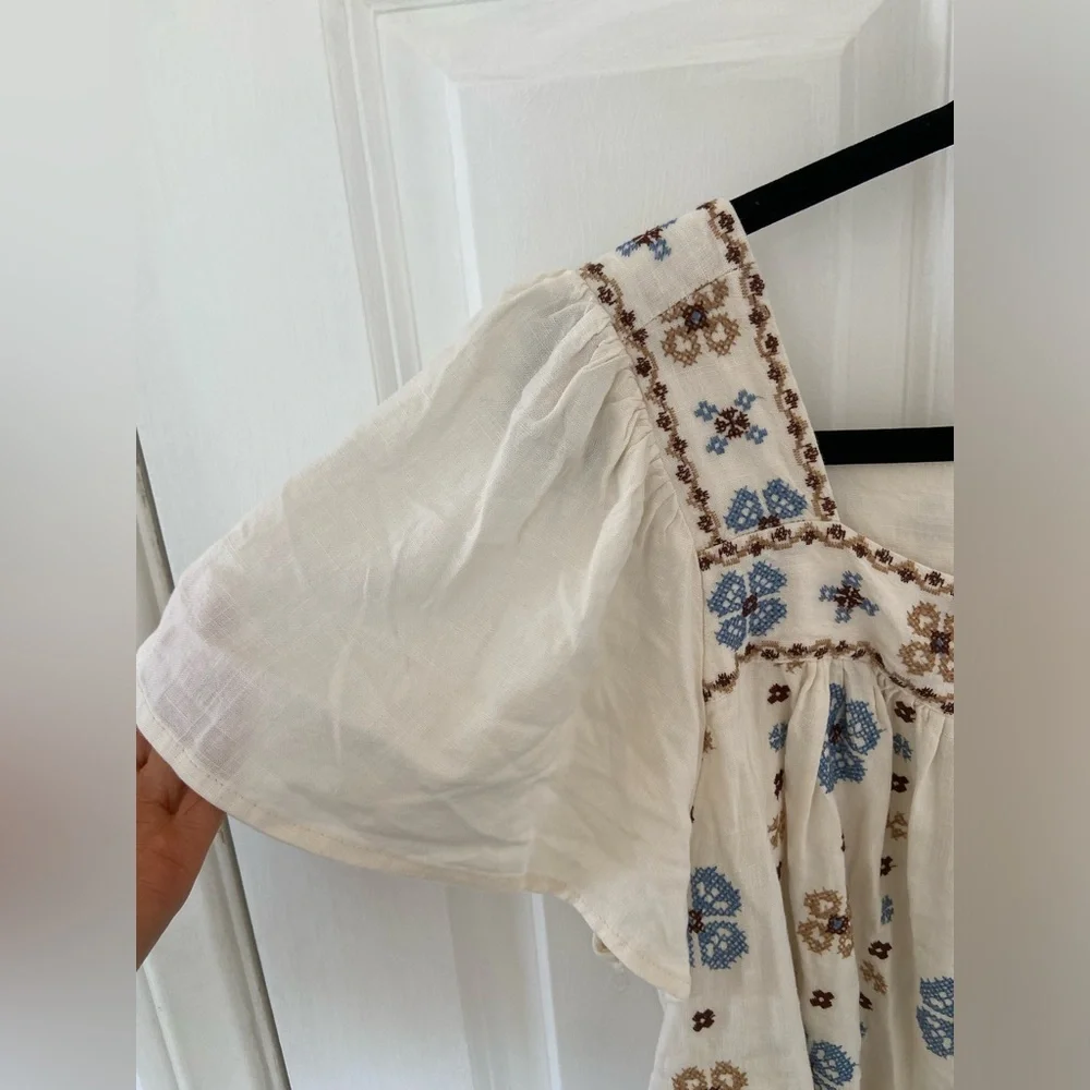 Torrid Linen Blend Embroidered Square Neck Flutter Short Sleeve Top Size 1 - Picture 6 of 11